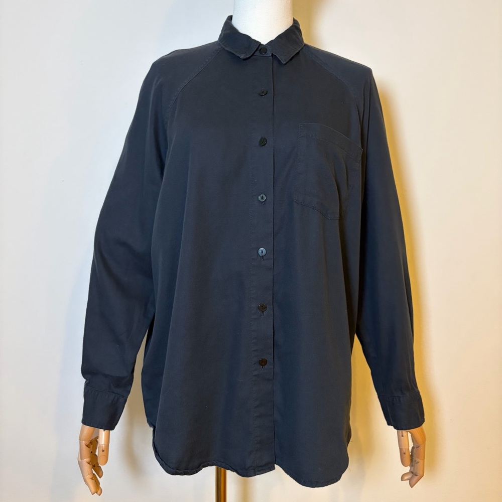 Universal Thread Oversized Raglan Button Down Shi… - image 4